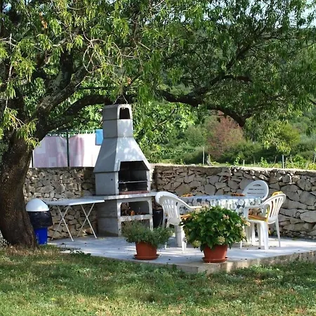 Charmantes In Bartici Mit Terrasse By Interhome *
