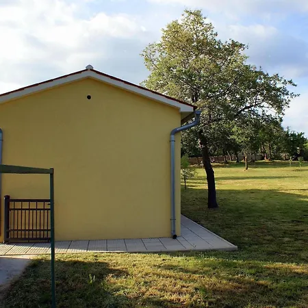Charmantes In Bartici Mit Terrasse By Interhome *